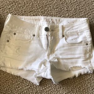 American eagle white jean shorts! Size 2